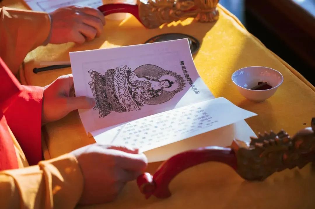 人生逆旅,唯有三宝才是究竟皈依处 人生逆旅,唯有三宝才是究竟皈依处