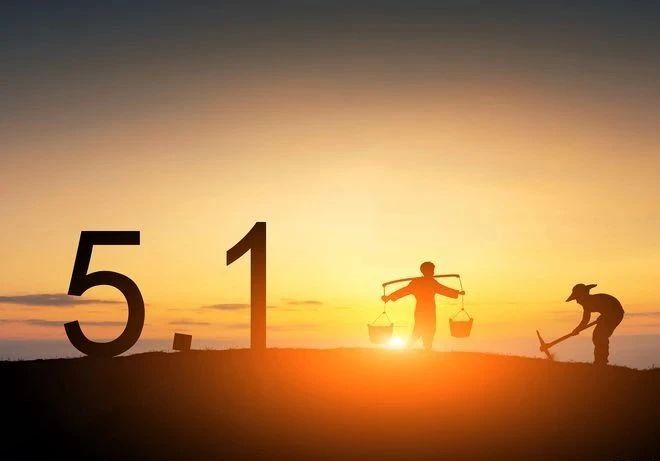 ��һ�Ͷ��ڣ��¾�ÿһ������Ŭ������