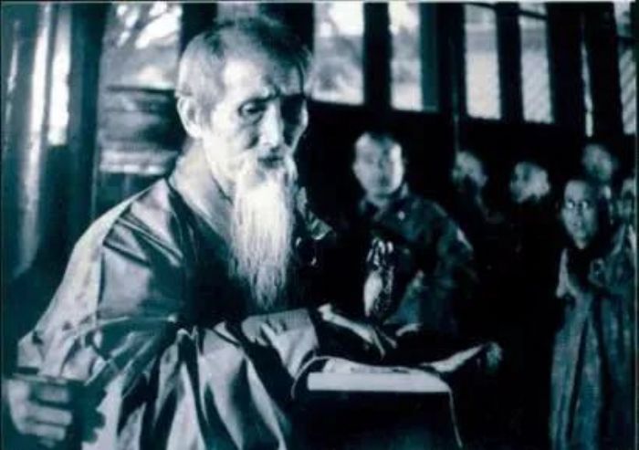 ���Ұ�·���ң�һ�ֲ�ʶ����֪��һ�䰢���ӷ���ѣ���