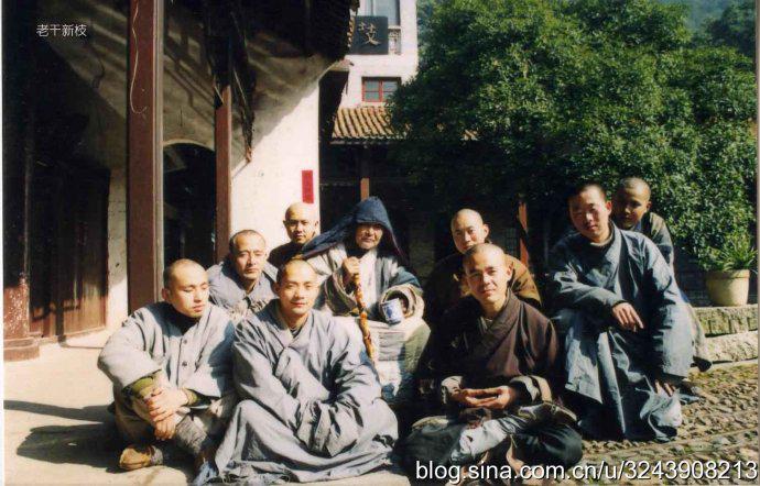 传临济宗第四十四世体光本达禅师真赞——宏琳法师 传临济宗第四十四世体光本达禅师真赞——宏琳法师