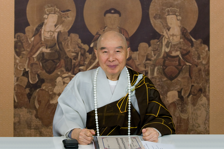 �ơ�ɫ������ʳ��˯������������