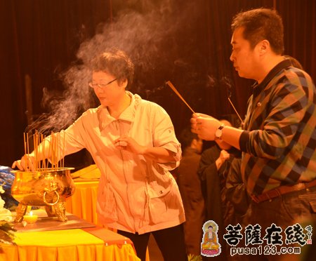 ���������������ʽ�ڳ����˸��¾���