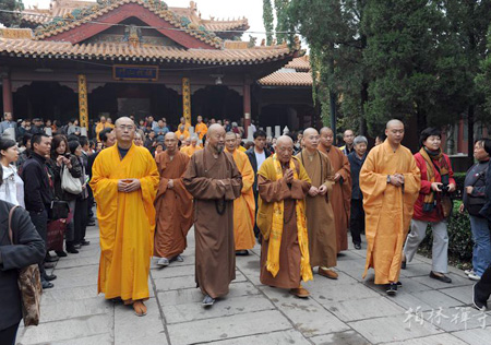 加拿大湛山精舍开山宗长性空长老一行参访柏林禅寺 加拿大湛山精舍开山宗长性空长老一行参访柏林禅寺