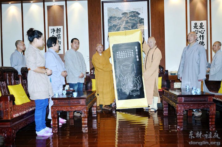 �������������һ�вηö�����ͥ