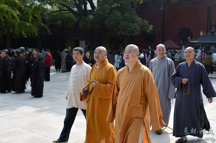 �������������һ�вηö�����ͥ