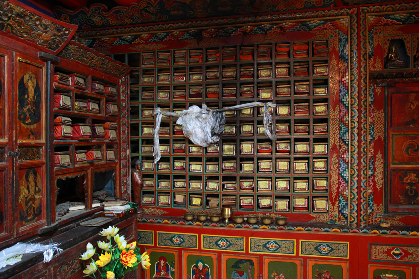 川藏最美丽佛学院 川藏最美丽佛学院