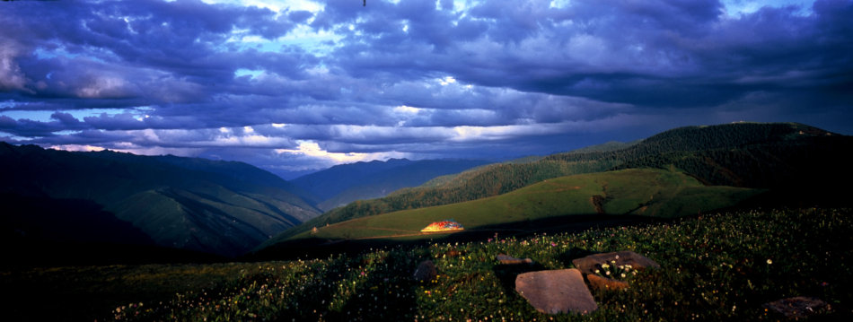 川藏最美丽佛学院 川藏最美丽佛学院