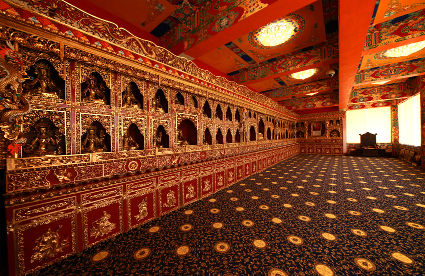 川藏最美丽佛学院 川藏最美丽佛学院