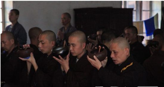 ��ʳ�����轫�Լ��Ĳ��ۡ��;���ϴ�ɾ�