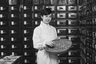 �����ױ����ӵġ��ж�����ҩ��(ͼ)