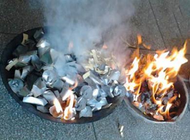 佛教寓言:烧银纸钱 佛教寓言:烧银纸钱