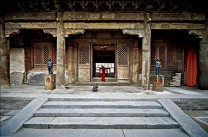 ���ͷ�ʦ���˽����¼��½׶�֮�����ٲ���