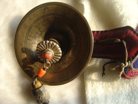 ��̷������