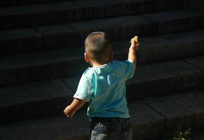 哲理故事:小孩儿大愿力 哲理故事:小孩儿大愿力