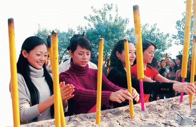 揭秘娱乐圈众多女星信佛的内幕 揭秘娱乐圈众多女星信佛的内幕