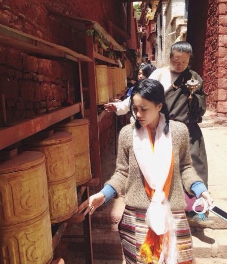 王菲求佛路:但愿弃“我执”增智慧 王菲求佛路:但愿弃“我执”增智慧