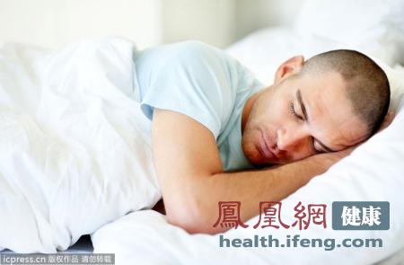 尿有泡沫或是肾病?男人肾病缠身信号 尿有泡沫或是肾病?男人肾病缠身信号