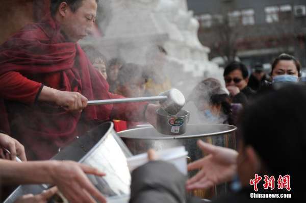 �����ȳ�һ����_���ط���ʩ����ɮ�˽�������(ͼ)