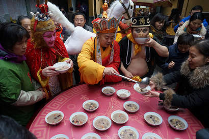 �����ȳ�һ����_���ط���ʩ����ɮ�˽�������(ͼ)