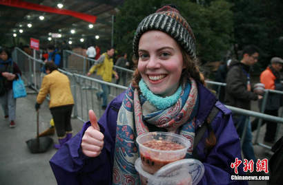 �����ȳ�һ����_���ط���ʩ����ɮ�˽�������(ͼ)