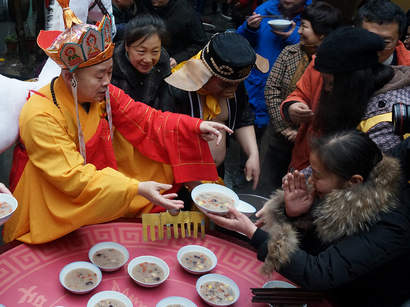 �����ȳ�һ����_���ط���ʩ����ɮ�˽�������(ͼ)