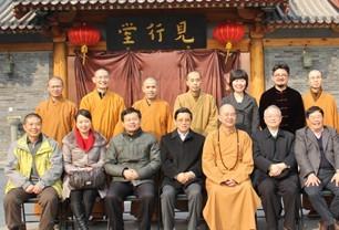 侯小强皈依佛门师从释永信_盘点皈佛的企业家(图) 侯小强皈依佛门师从释永信_盘点皈佛的企业家(图)