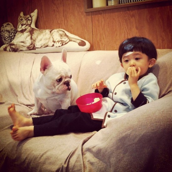 һλ�����Ľo���ӵ�һ�M�t��ȫ�����Ƭ(��ͼ)