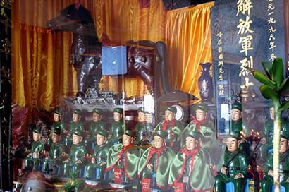 张祝平:民间信仰的过度娱乐化倾向日渐突出 张祝平:民间信仰的过度娱乐化倾向日渐突出