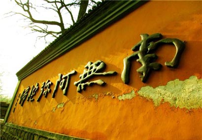 �á�ɮ��ͬ�¡�_˭�С������ˡ���Ȩ��