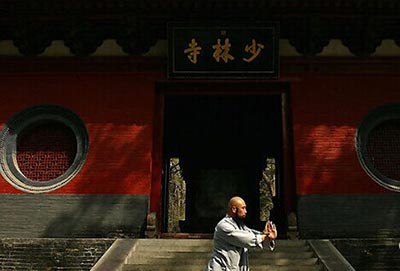 网友:少林寺怎么就不能要那么多钱? 网友:少林寺怎么就不能要那么多钱?