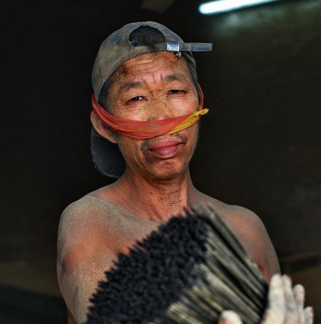 ��������������_һ֦�㱳������ں�ˮ(��ͼ)