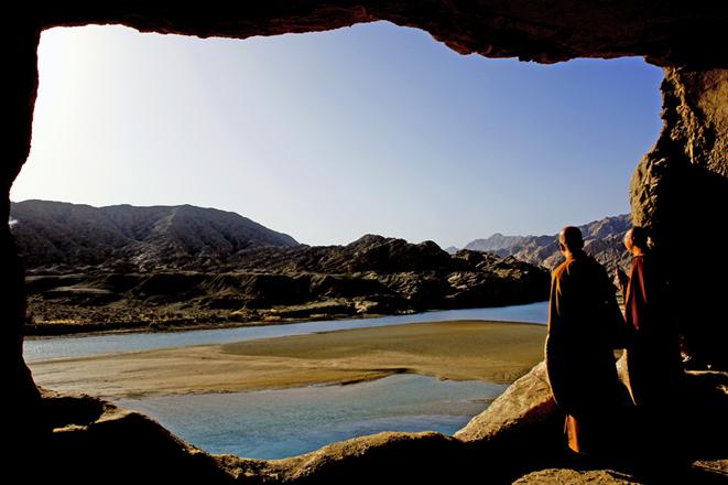 明贤法师:如果人人出家人类会灭绝吗? 明贤法师:如果人人出家人类会灭绝吗?