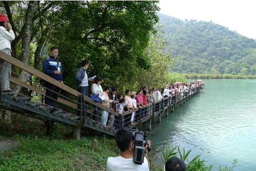 ���е���ˮ��ʿ����ʤ��