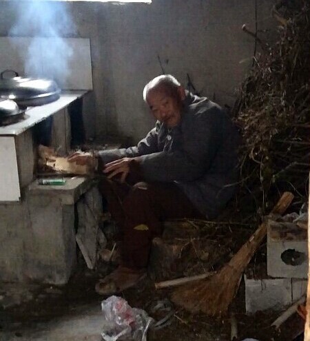 铁脚僧开示:修行得念佛、修忍辱、下苦功、放下才能成就 铁脚僧开示:修行得念佛、修忍辱、下苦功、放下才能成就