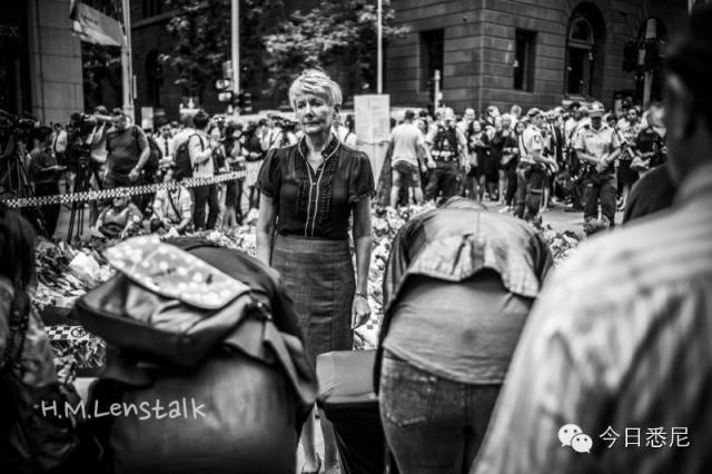 Ϥ���Ϯ֮��Σ��ʱ������һ������ĸ߶�_��