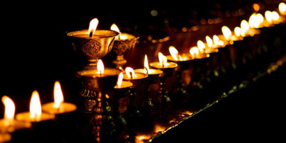 呼吁佛子用佛教的方式为外滩事故罹难者祈福 呼吁佛子用佛教的方式为外滩事故罹难者祈福