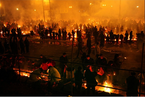 �����ٷ��ơ����˾ٹ����µ�����