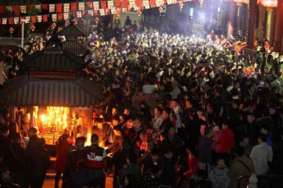 ������Ժ��ͷ�㡱��ͷ�ӡ����Ϸ�_����������