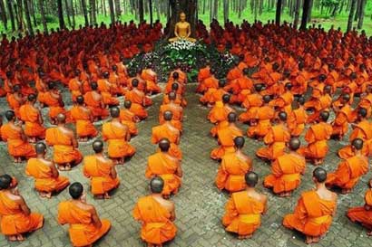 “众生都是佛”和“众生皆成佛”分别有什么深意? “众生都是佛”和“众生皆成佛”分别有什么深意?