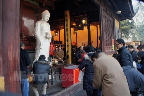 现代因果实录:低头弯腰治百病 现代因果实录:低头弯腰治百病