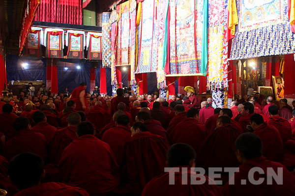 拒绝“仁波切”乱象:教你辨别山寨“仁波切” 拒绝“仁波切”乱象:教你辨别山寨“仁波切”