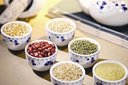 深秋体内湿气重?两大素食帮去湿 深秋体内湿气重?两大素食帮去湿