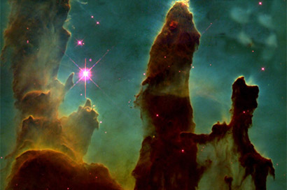 华严天地和宇宙影像的高度重合 华严天地和宇宙影像的高度重合