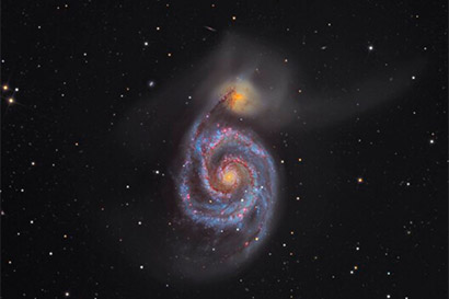 华严天地和宇宙影像的高度重合 华严天地和宇宙影像的高度重合