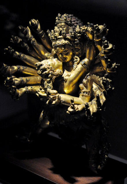 �׶�����ݾ����������