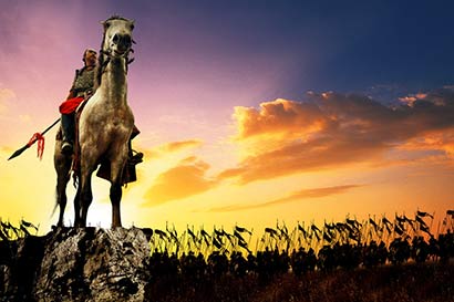 将领竟运用神通指挥作战取得胜利 将领竟运用神通指挥作战取得胜利