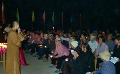 罕见:广东一家三姐妹先后出家_两个做住持 罕见:广东一家三姐妹先后出家_两个做住持