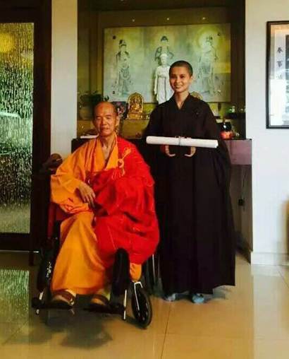 罕见:广东一家三姐妹先后出家_两个做住持 罕见:广东一家三姐妹先后出家_两个做住持