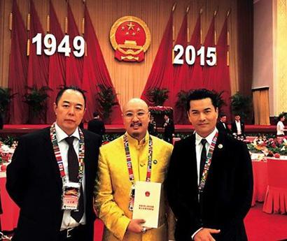 班禅呼吁治理宗教乱象:张铁林的上师还能撑多久? 班禅呼吁治理宗教乱象:张铁林的上师还能撑多久?