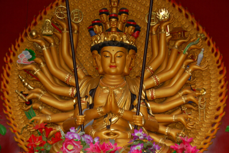 佛说淫欲心重诚诵《大悲咒》便能转轻 佛说淫欲心重诚诵《大悲咒》便能转轻